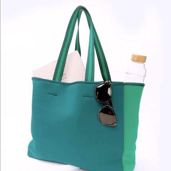 summersalt Handbags - NWT  SummerSalt  The Perfect Beach Tote Bag